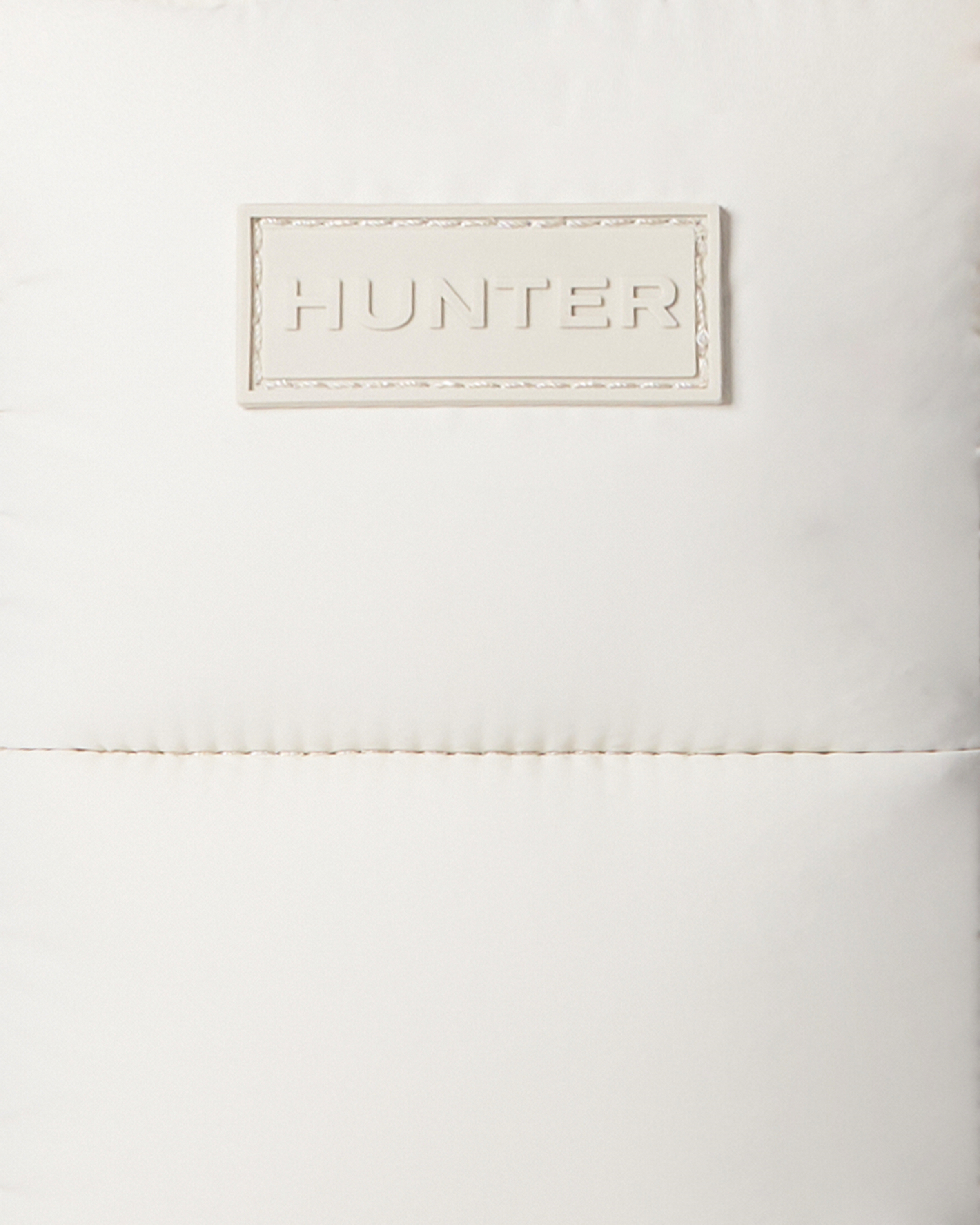 INTREPID EXTRA PUFFED PHONE POUCH