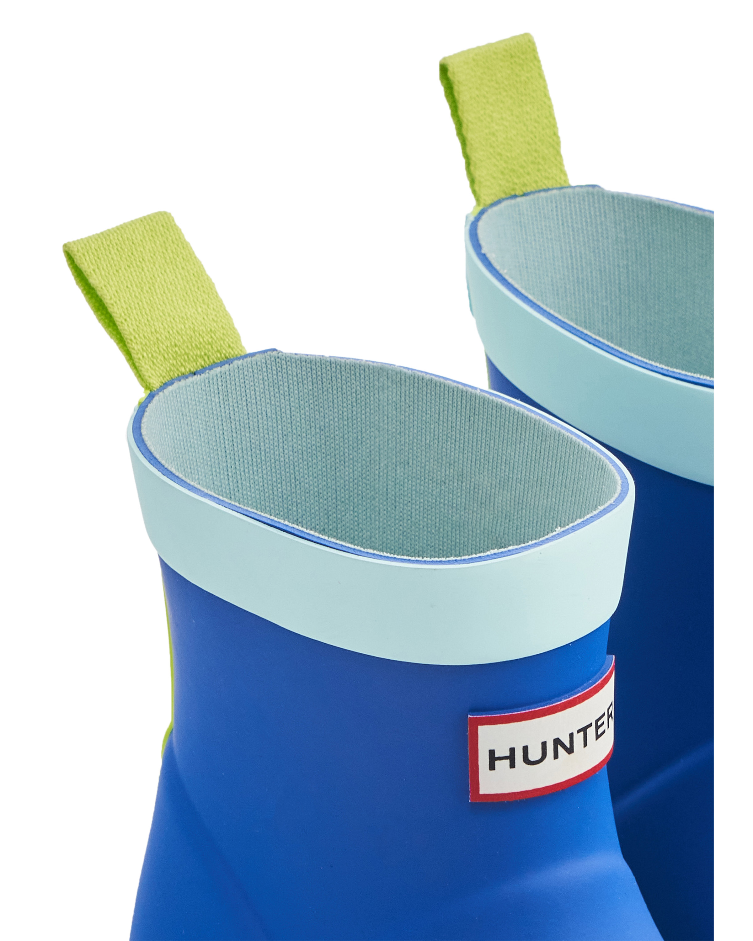 LITTLE KIDS PLAY BOOT