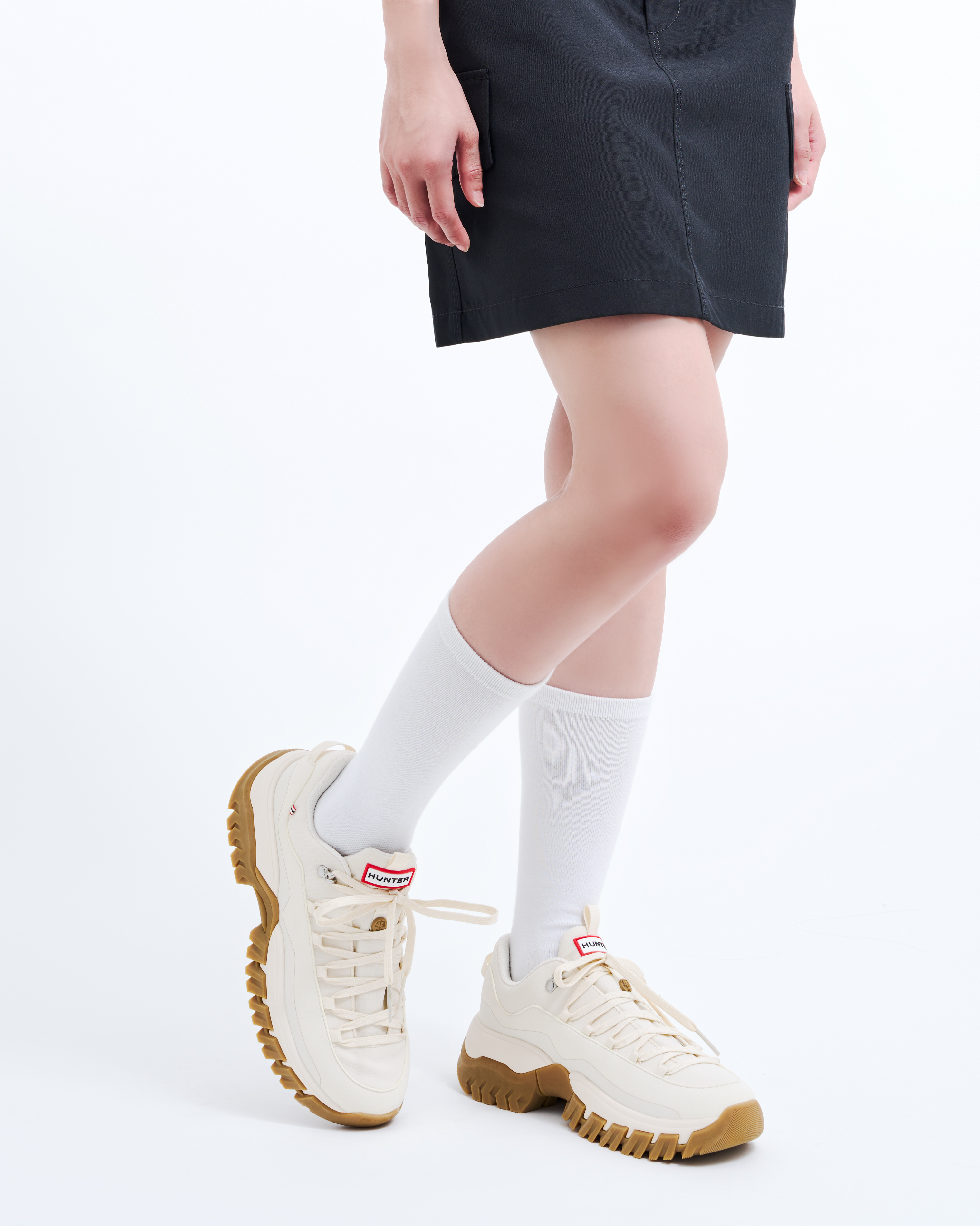 UNISEX WANDERER WATERPROOF TRAINER