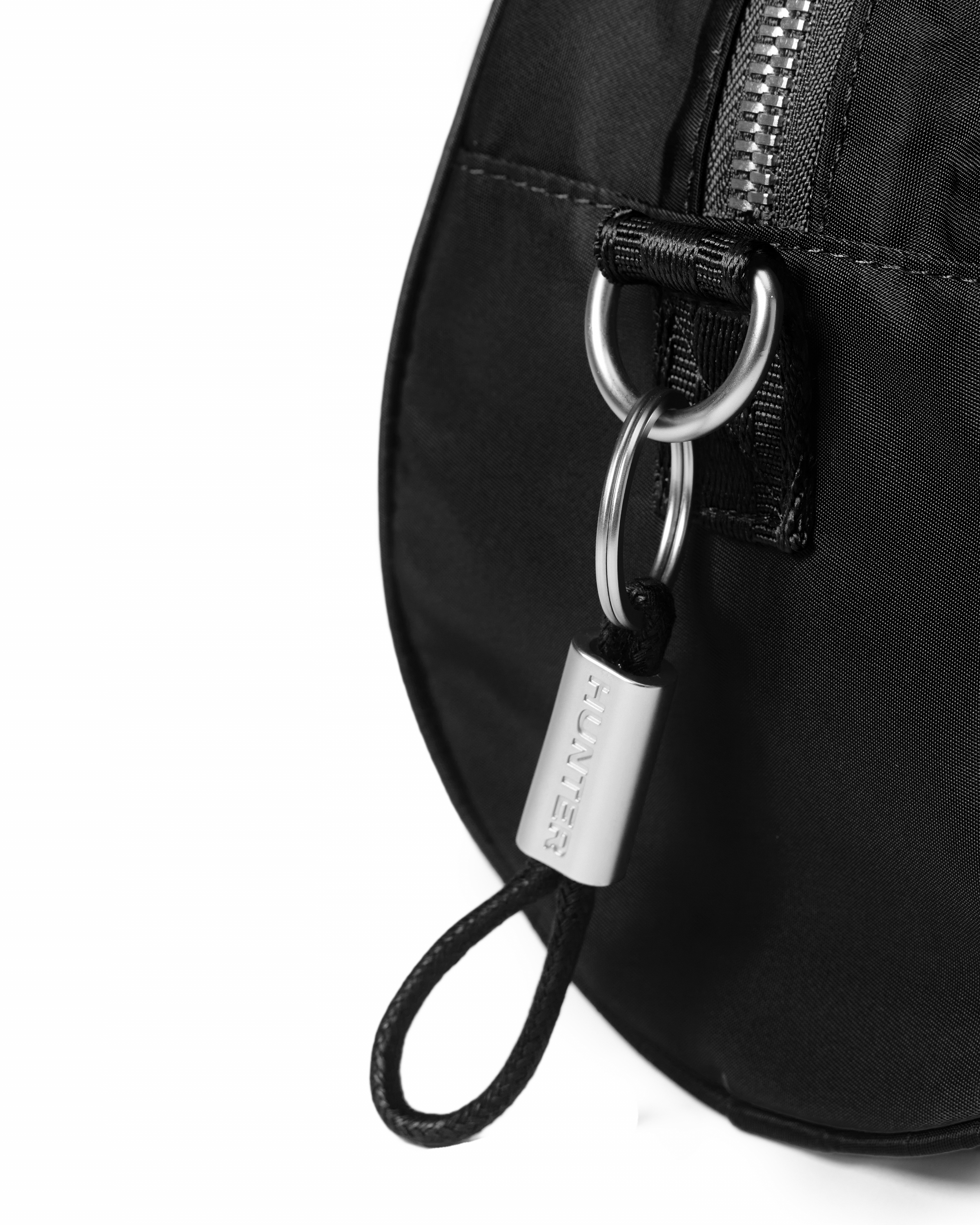 PREMIUM NYLON BARREL BAG