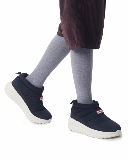 UNISEX TRAVEL FLOW PUFFED TRAINERS