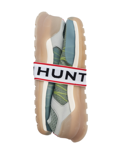 WOMENS TRAVEL TRAINER