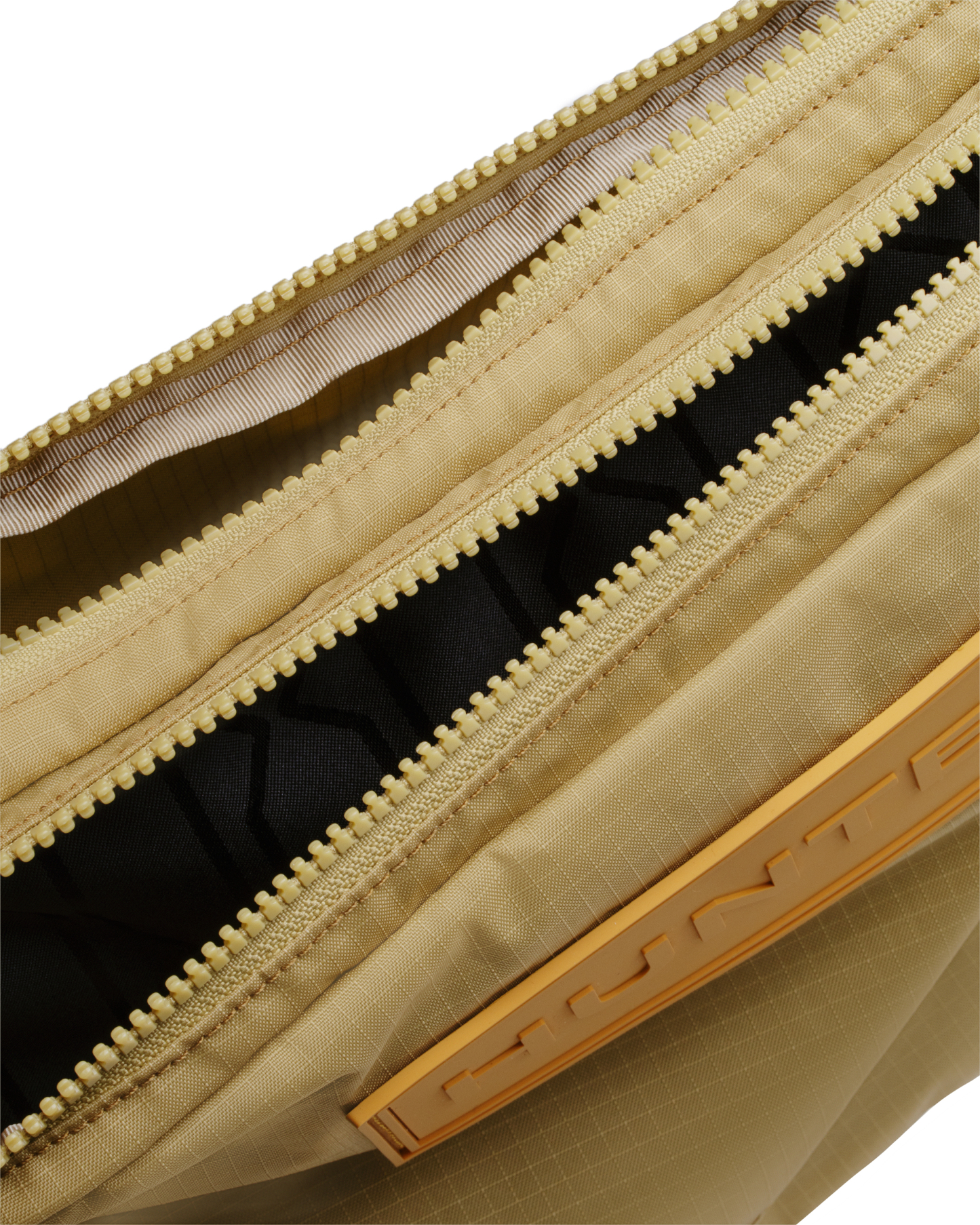 TRAVEL RIPSTOP SACOCHE