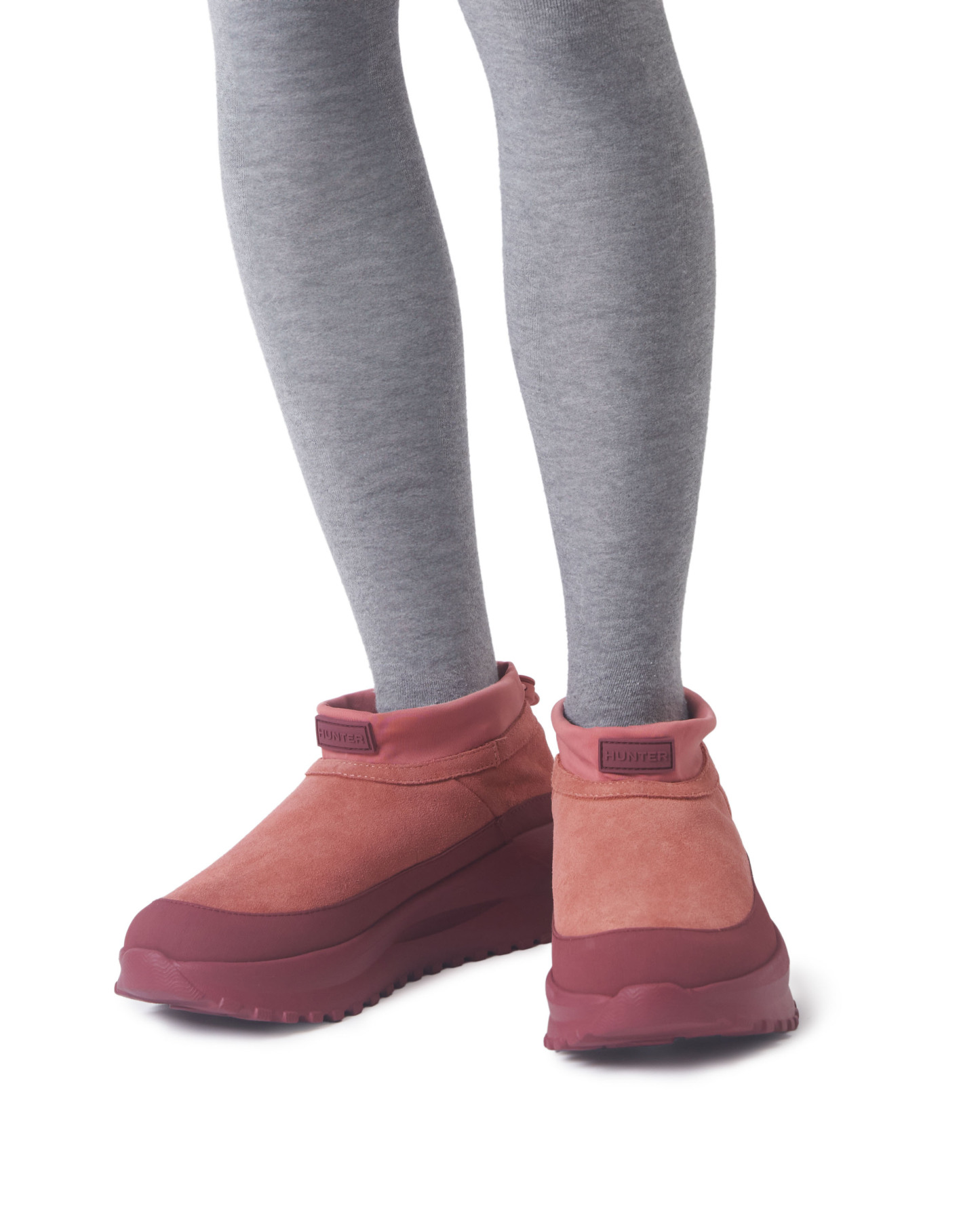 UNISEX TRAVEL FLOW SUEDE TRAINERS