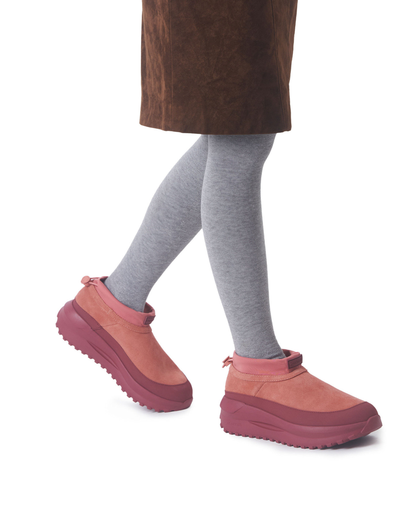 UNISEX TRAVEL FLOW SUEDE TRAINERS