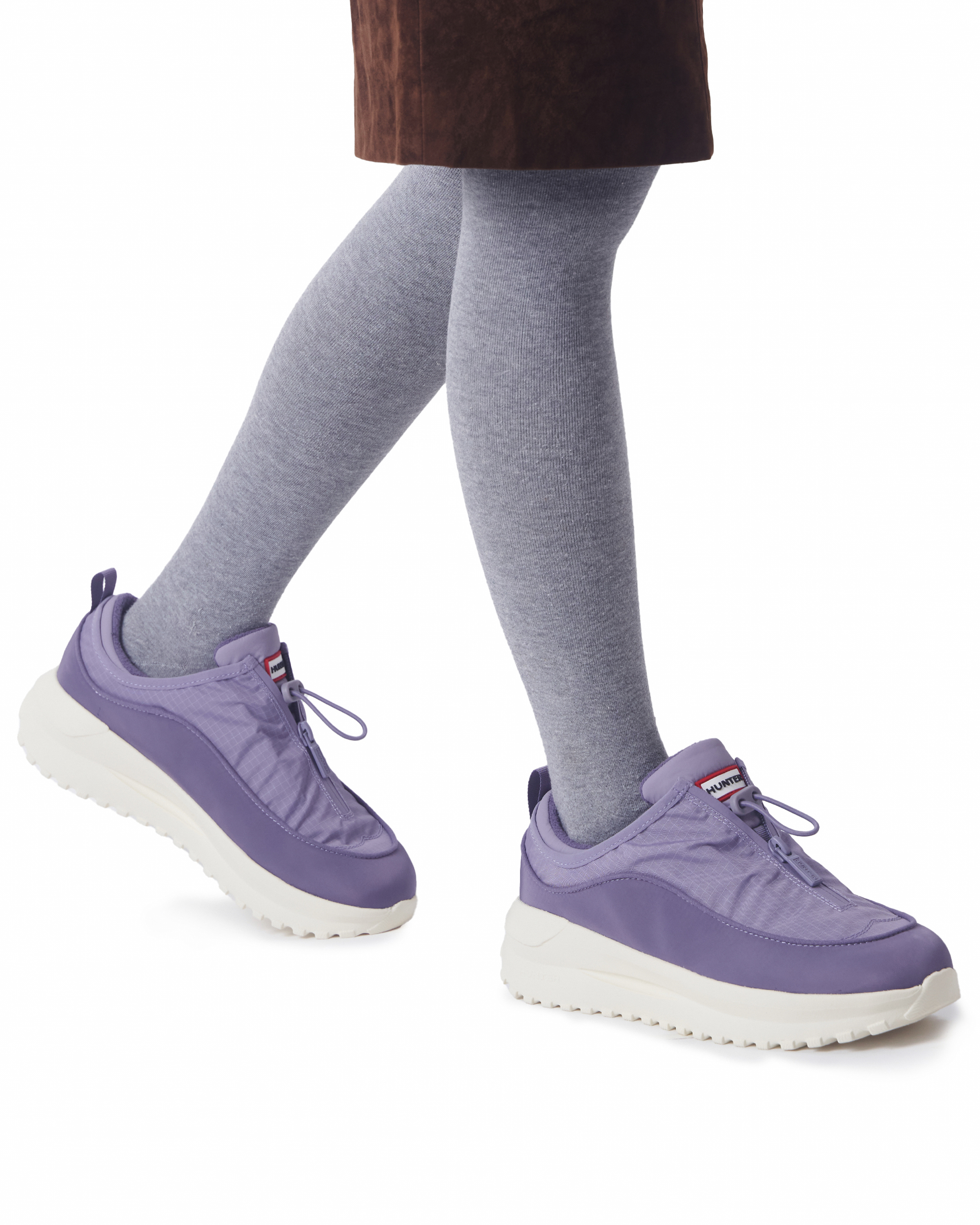 UNISEX TRAVEL FLOW ZIP TRAINERS