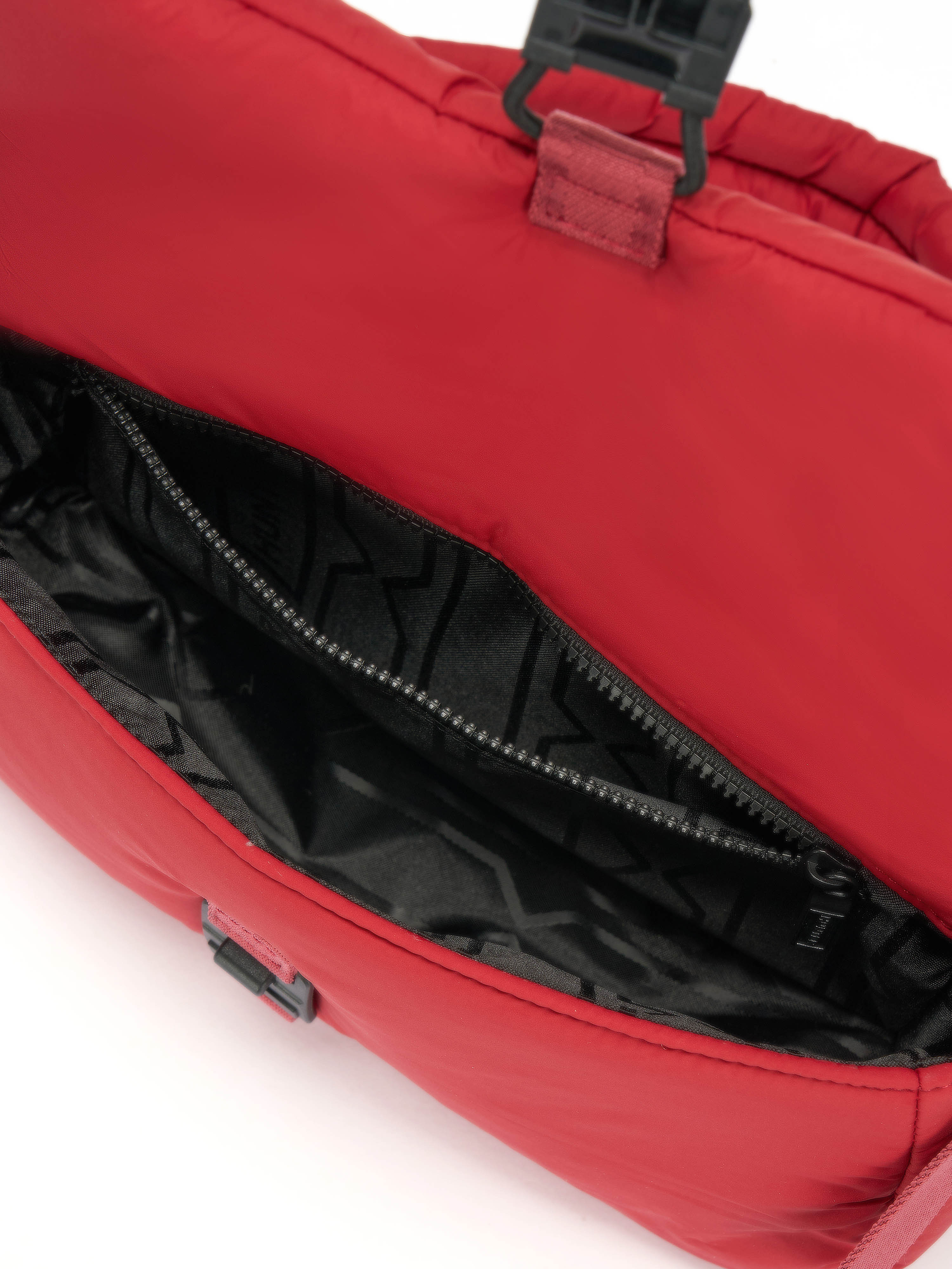 WANDERER PUFFER SHOULDER BAG