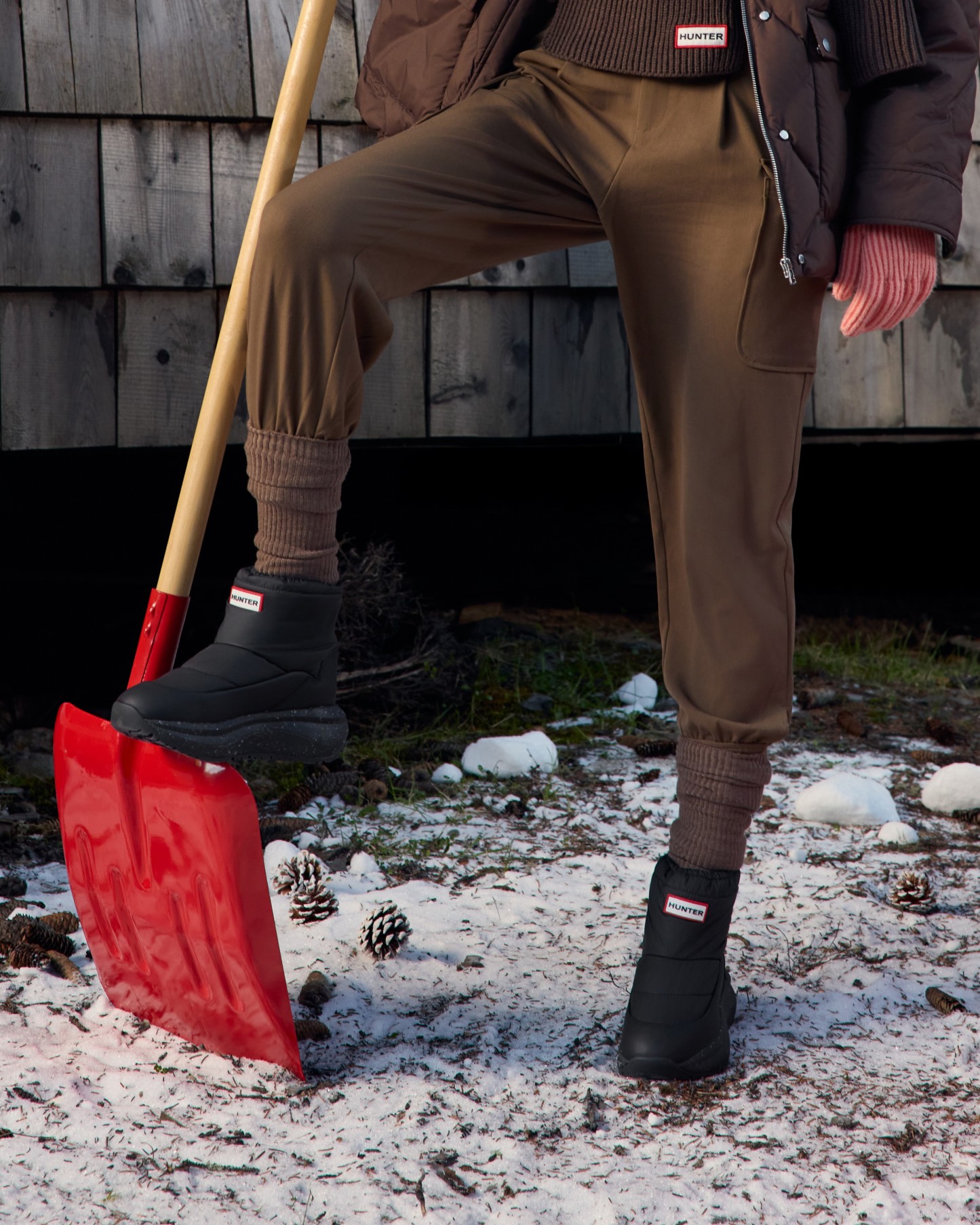 UNISEX HUNTER GRIP SHORT SNOW BOOTS