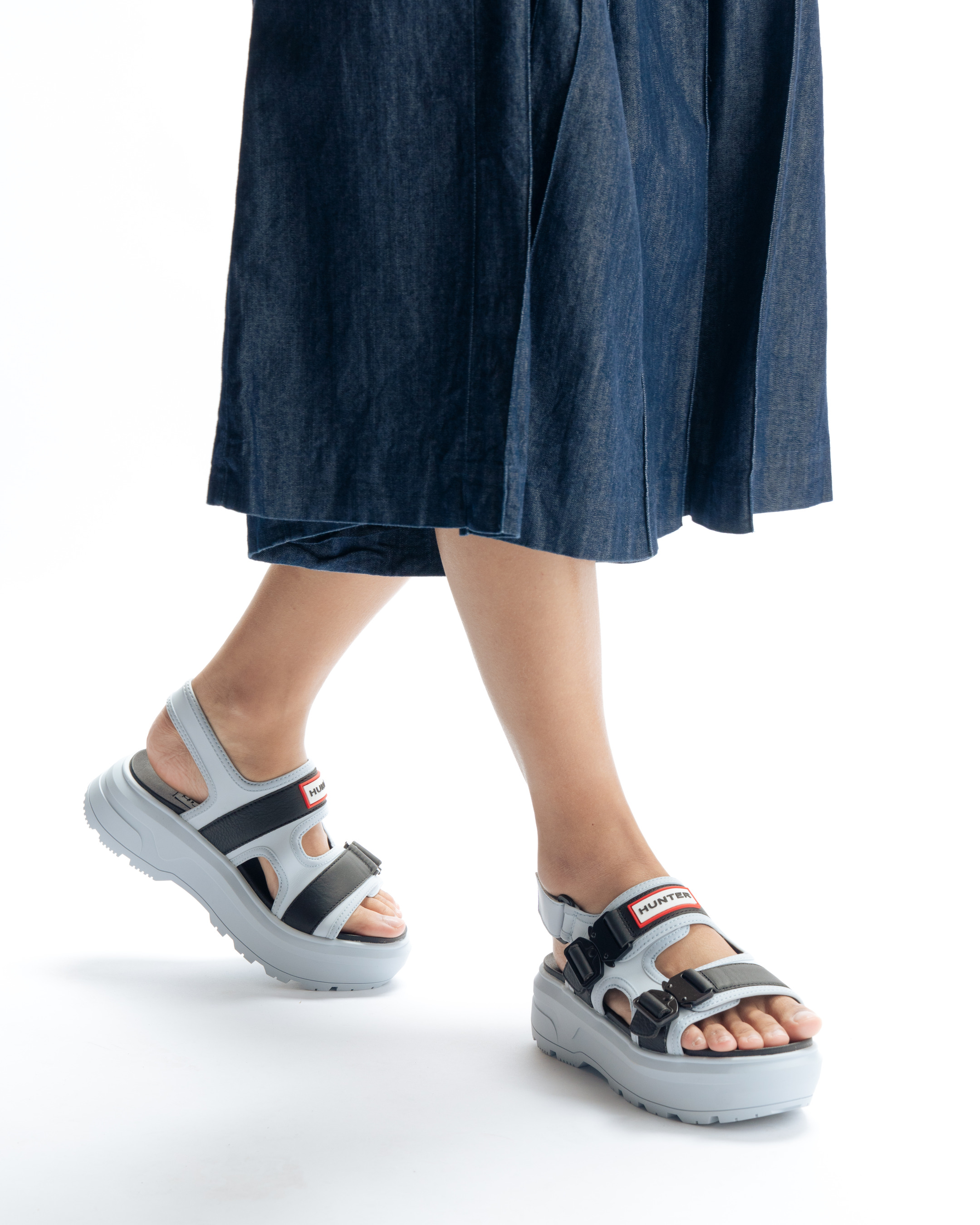 UNISEX CITY REBEL NEO LEATHER BUCKLE SANDALS