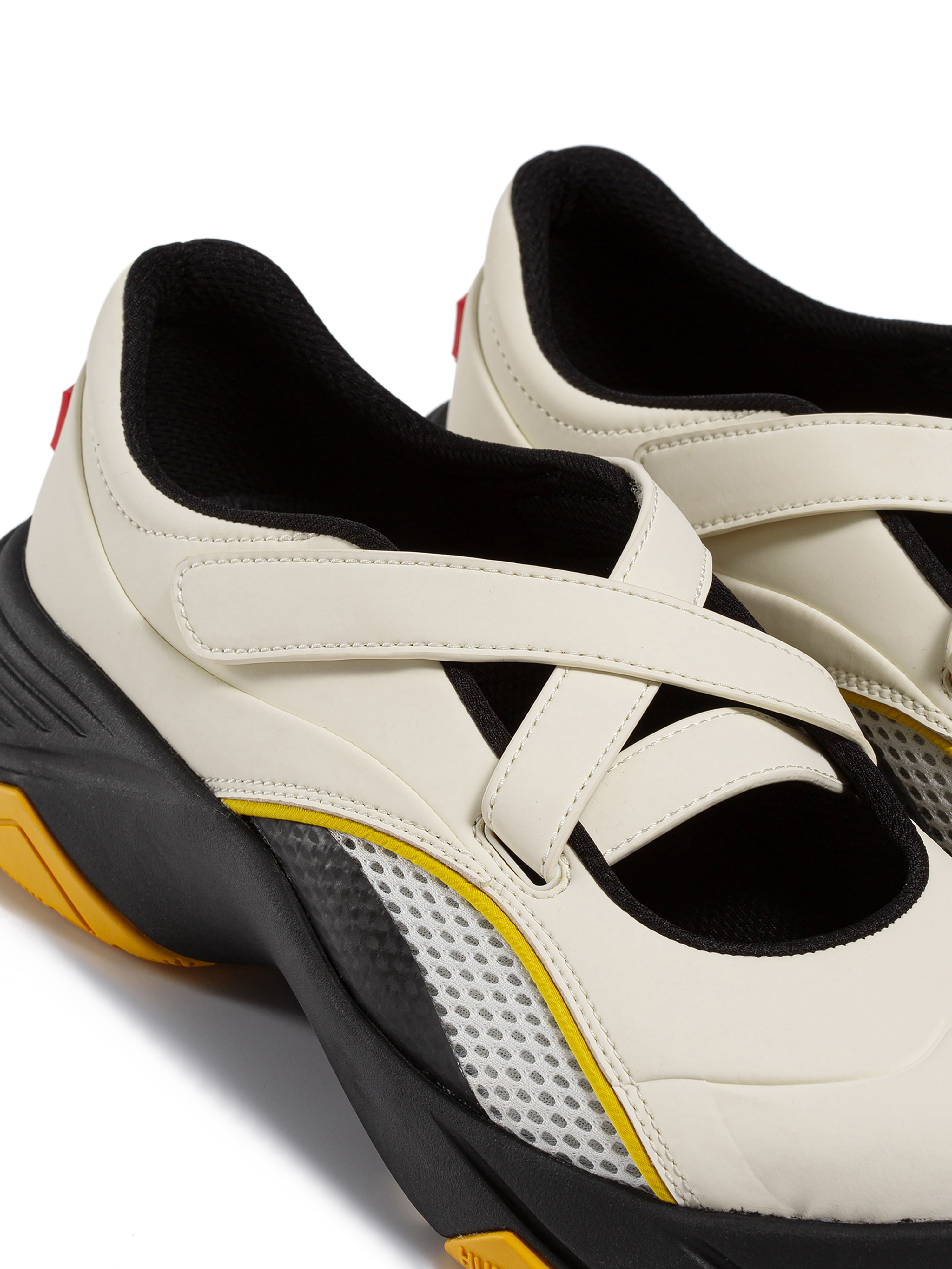 WOMENS MARYJANE SNEAKER