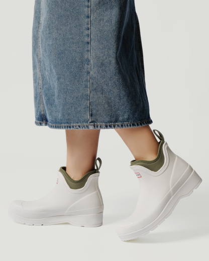 WOMEN'S PLAY™ CHELSEA NEOPRENE BOOTS