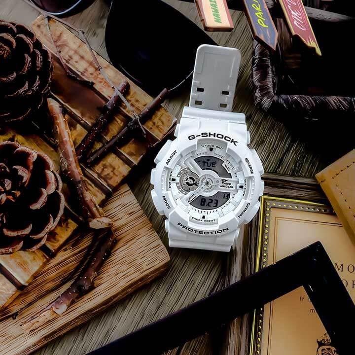 Casio G-Shock GA-110MW-7A Analog Digital Men Watch Marine White ozdigitalwatch.com.au