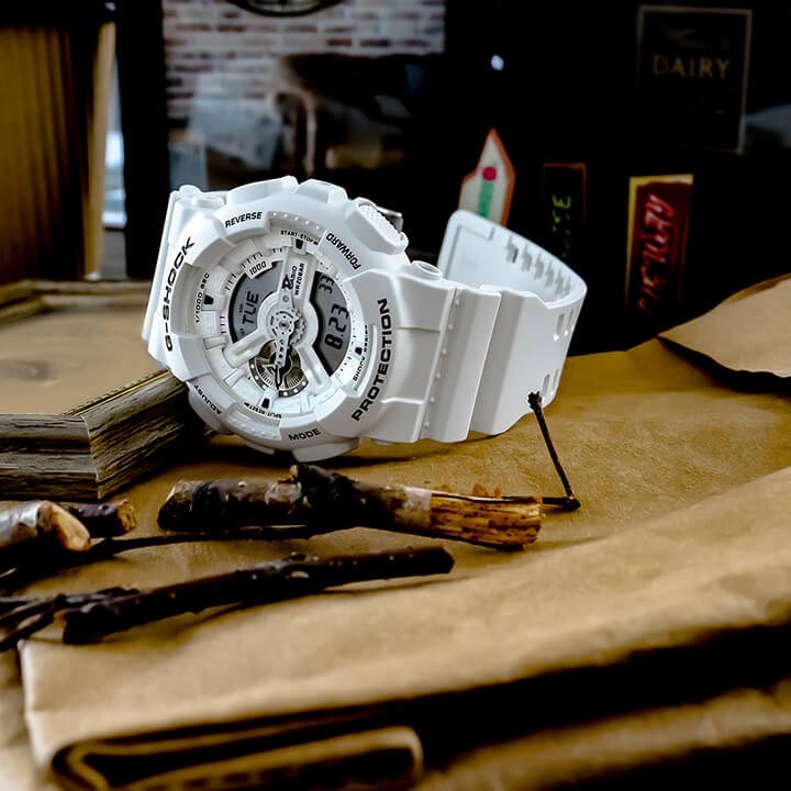 Casio G-Shock GA-110MW-7A Analog Digital Men Watch Marine White ozdigitalwatch.com.au