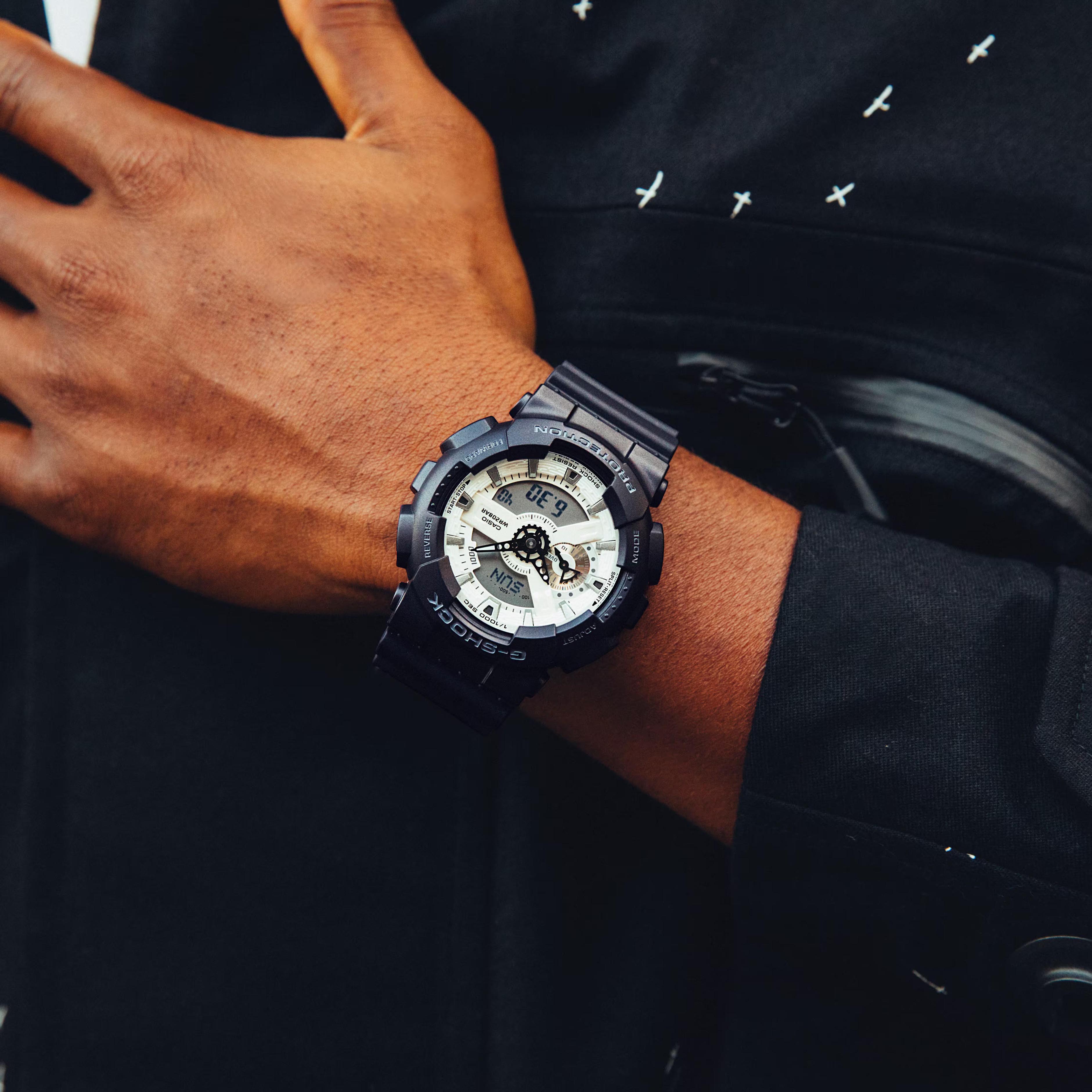 Casio G-Shock GA-110WD-1A Analog Digital Men's Watch (White & Black)