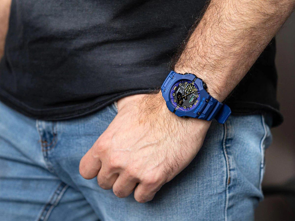 Casio G-Shock GA-B001CBR-2A Smartphone Link Analog-Digital Men's Watch (Blue & Black) GAB001CBR-2A