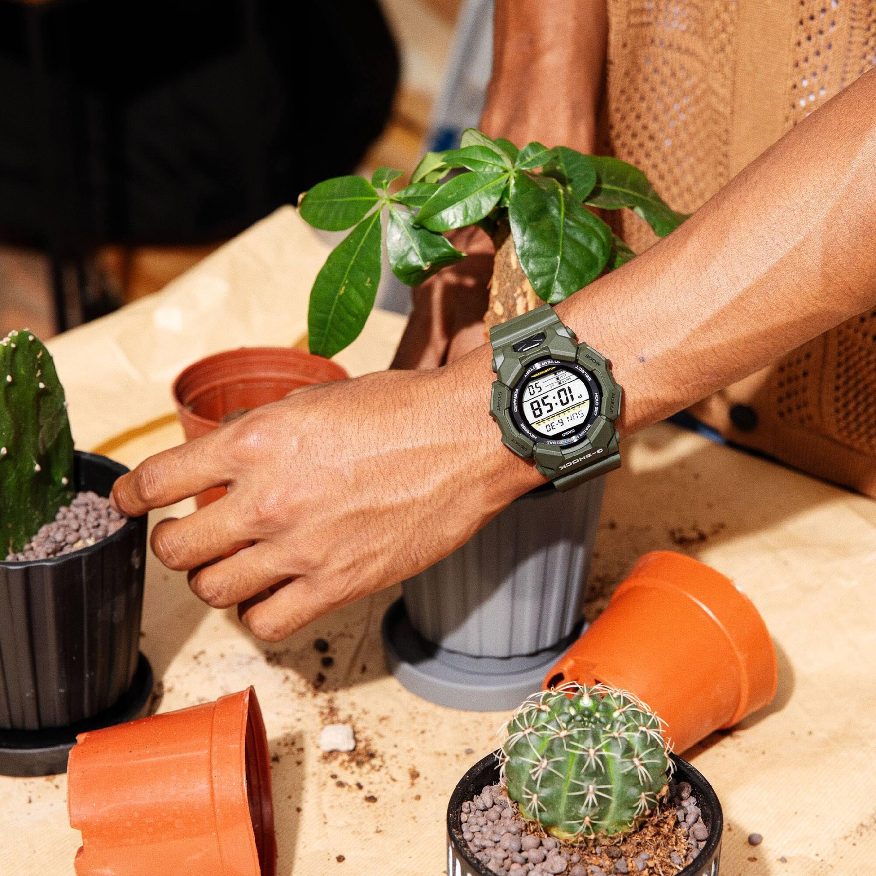 Casio G-Shock GD-010-3 Super Illuminator 10-Years Battery Digital Men's Watch (Green) GD010-3