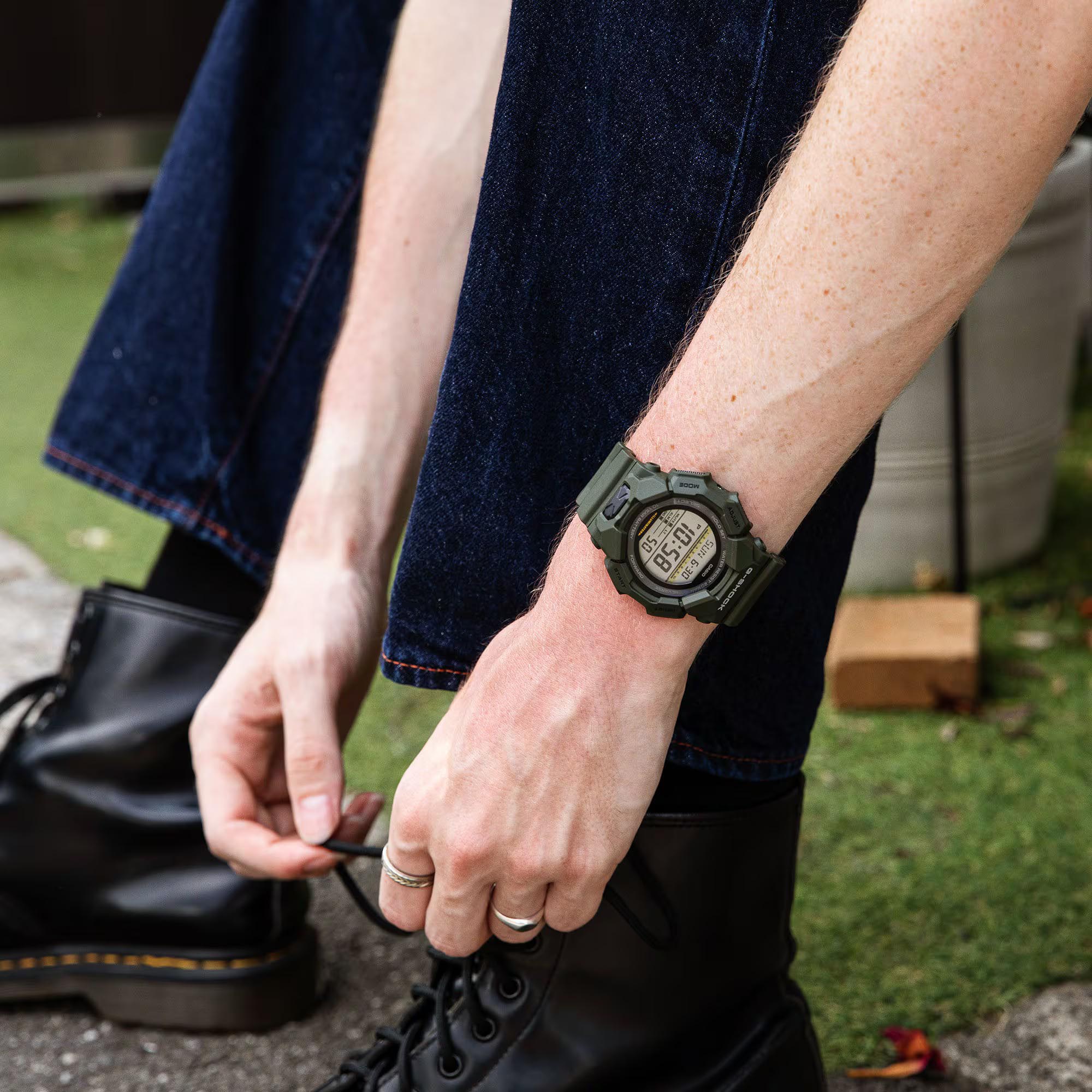 Casio G-Shock GD-010-3 Super Illuminator 10-Years Battery Digital Men's Watch (Green) GD010-3