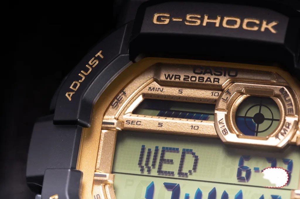 Casio G-Shock GD-350gb-1 Digital Men's Watch (Black & Gold) 5-Years Battery Life GD350gb-1