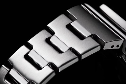 Casio G-Shock GM-2110D-2A CasiOak Metal Case Analog Digital Men's Watch (Silver & Blue) GM2110D-2A