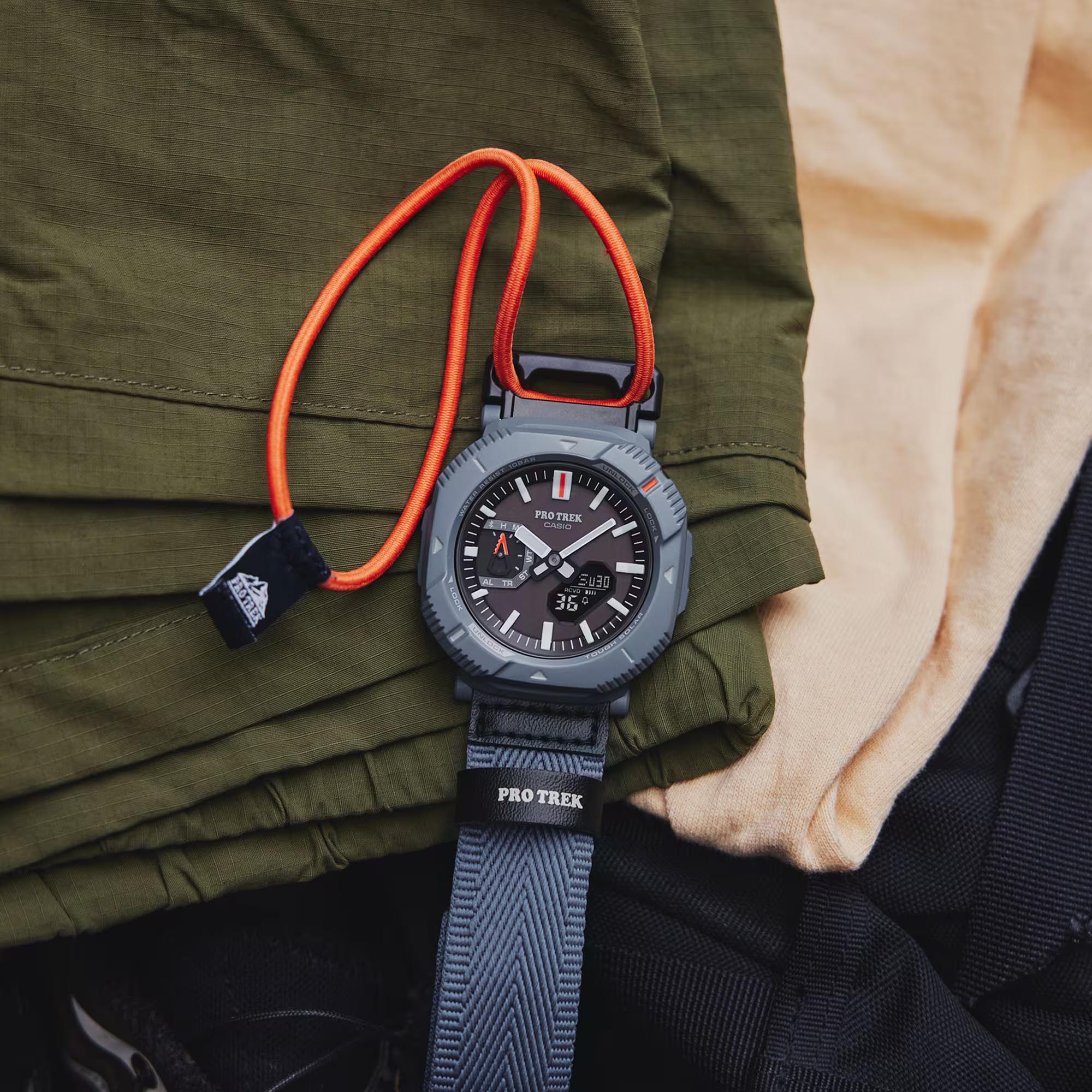 Casio PROTREK PRJ-B001B-2 Solar Bluetooth Smartphone Link Men's Outdoor Hiking Watch (Blue, Cloth Band)