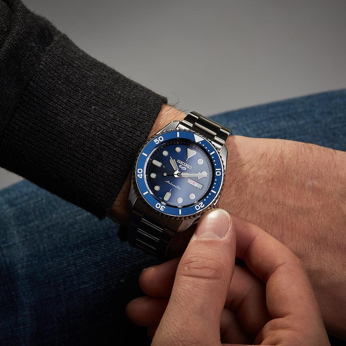 Seiko 5 Sports Automatic SRPD51K1 Sport Style 100M Men Watch (Dark Blue)
