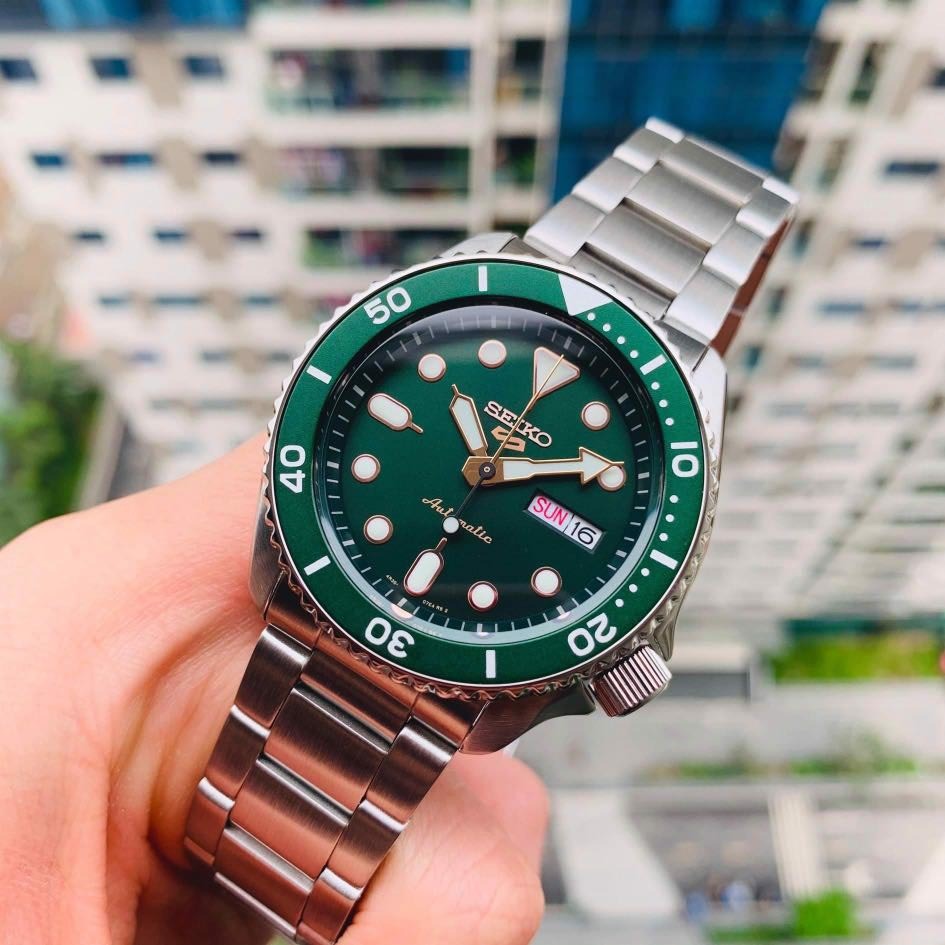 Seiko 5 Sports Automatic SRPD63K1 Men Watch 100M (Green, Gold Accents) ozdigitalwatch.com.au