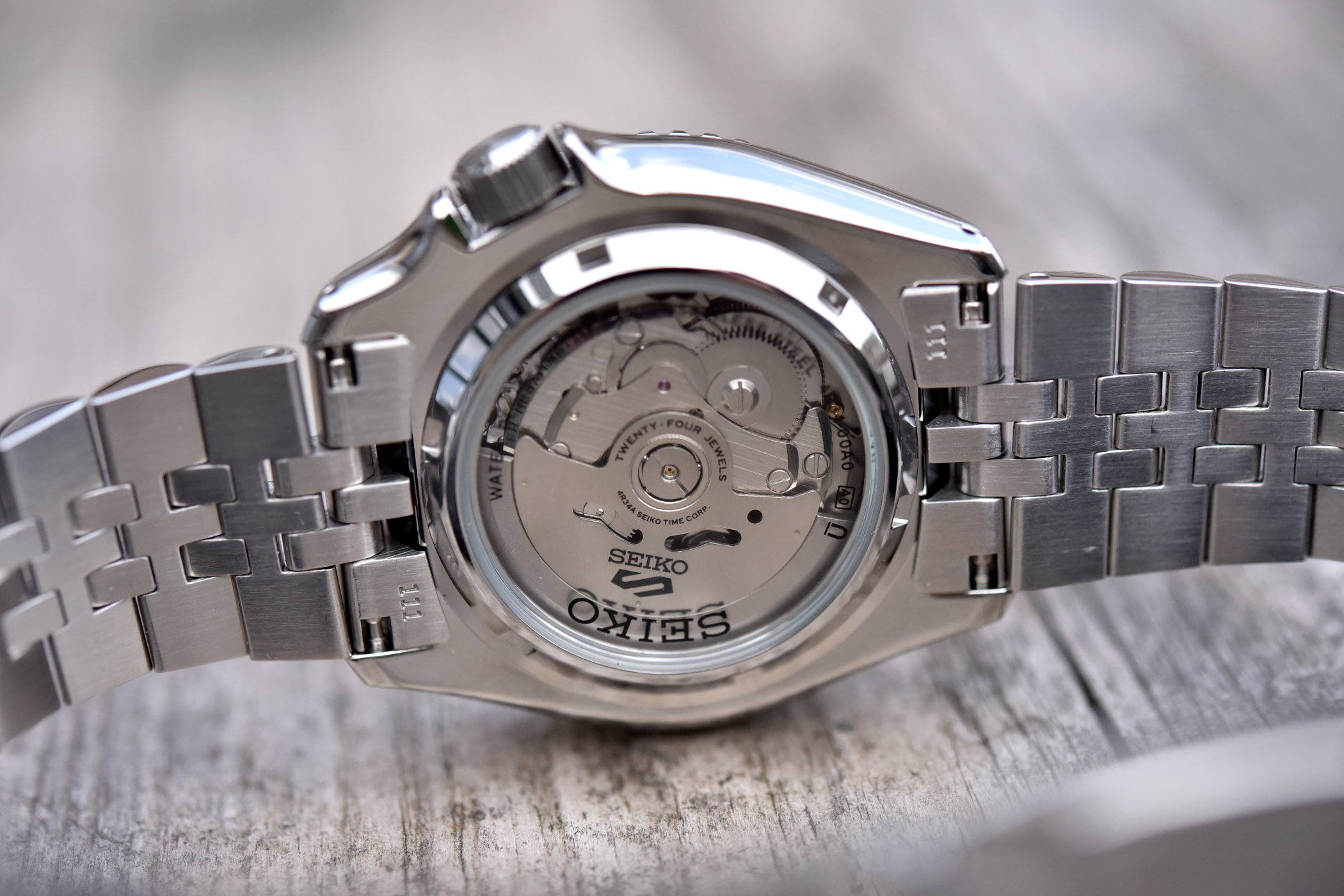 Seiko 5 Sports SSK033K1 GMT Series SKX Style Automatic Men's Watch (White)