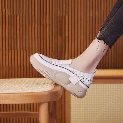 둥근 앞코 펀칭 로퍼