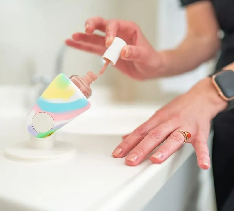 💥New Year's Sale 60% OFF💥Silicone Nail Polish Suction Holder 💅