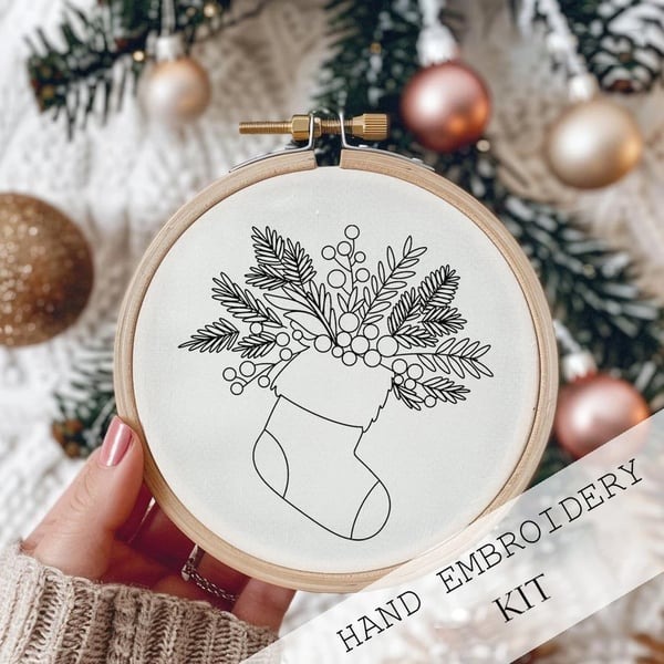 🎄Christmas Embroidery KIT🧵