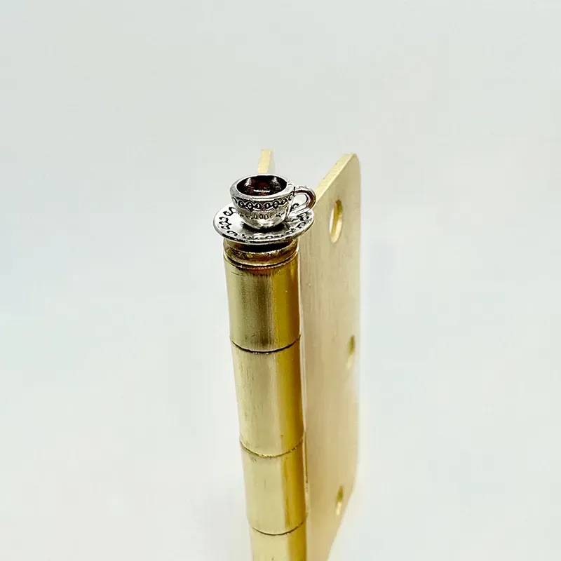 ☕Tea Cup Hinge Head Decoration