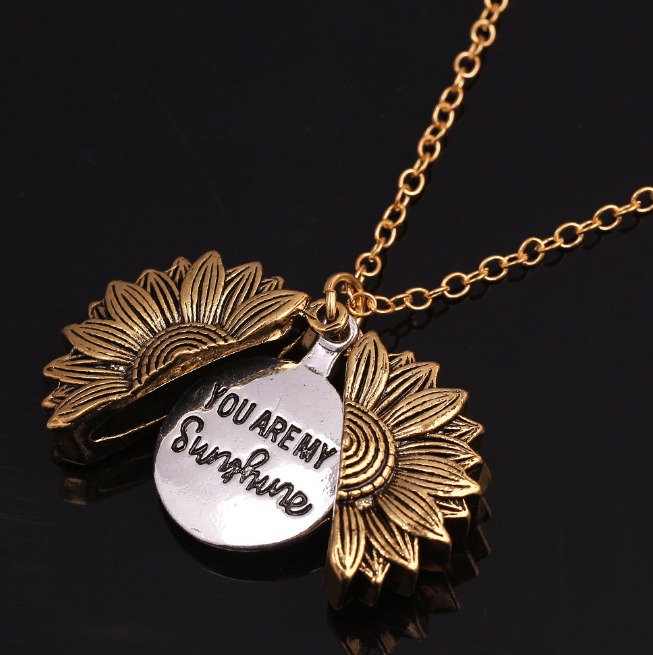 🔥Hot Sale 49% Off🔥🌞"You Are My Sunshine" Sunflower Necklace🌻(Double-sided engraving)