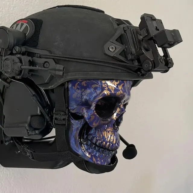 🔥LAST DAY 70% OFF🔥- 🏴‍☠️Motorcycle Helmet and Jacket Skull Holder