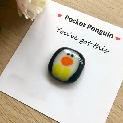 🐧A Little Pocket Penguin Hug🐧