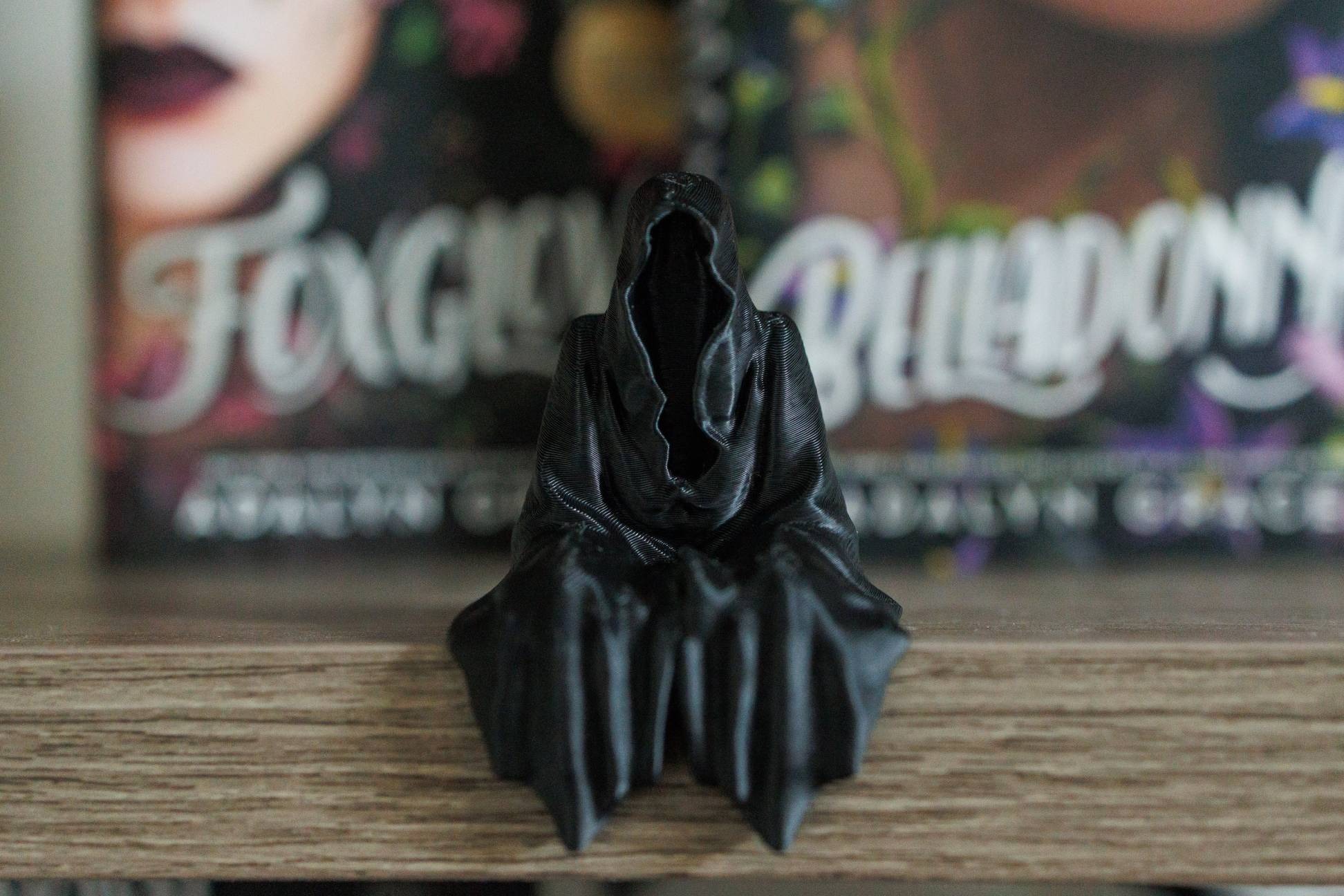 🔥Hot Sale🔥🎃Halloween Grim Reaper Sitting Bookshelf Decor ☠️