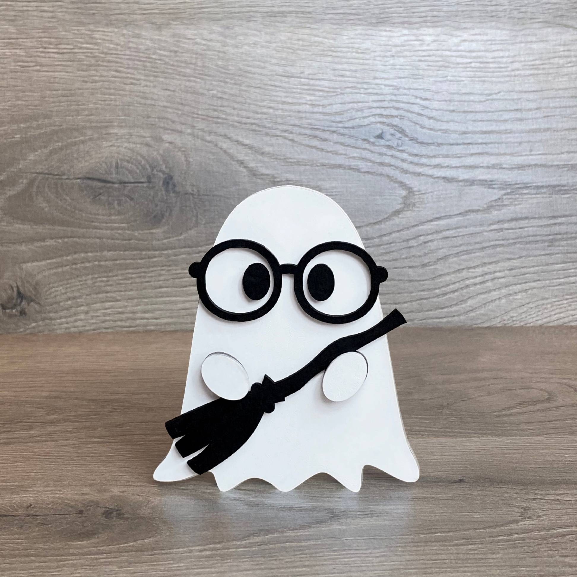 🔥Hot Sale 50% Off🔥👻Hand Painted Halloween Wood Ghost Decor