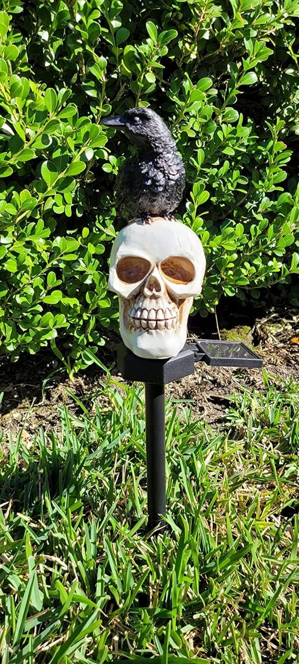 🔥%49 OFF🔥🦴Crow Skull 🌞 Solar Garden Light