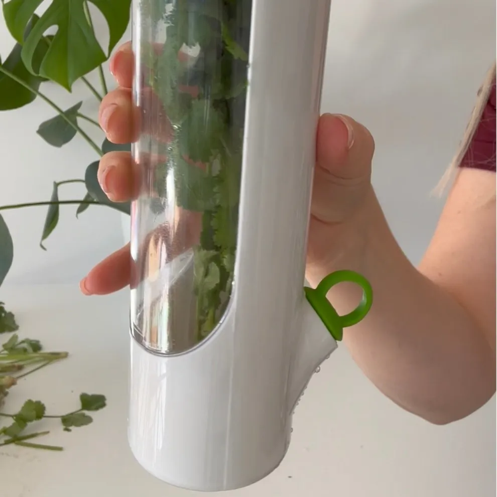 Herb-Preserving Storage Container