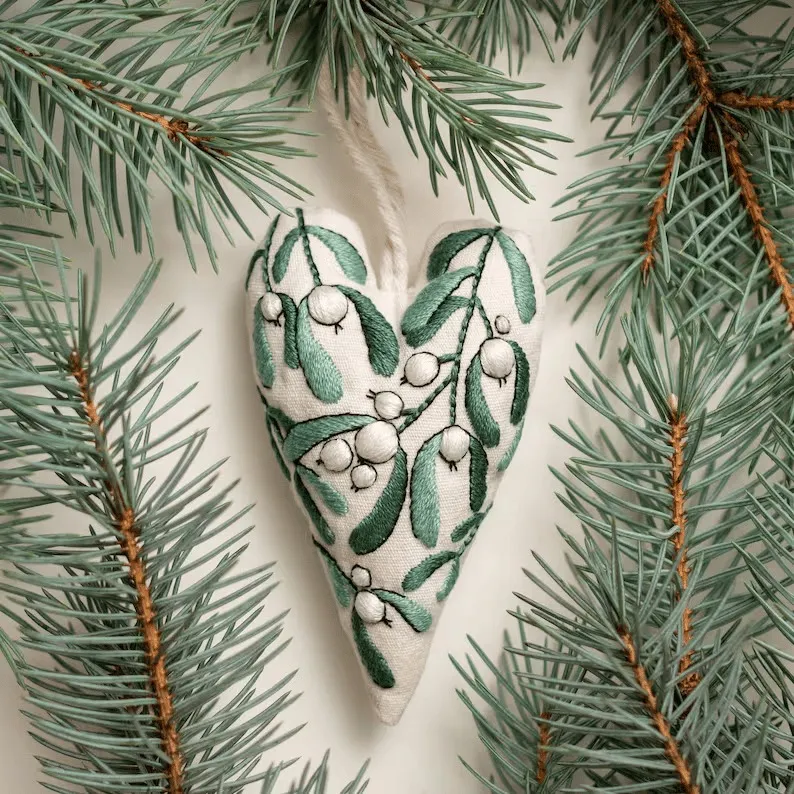 🧵DIY Heart Shaped Christmas Ornament Embroidery Kit🎅