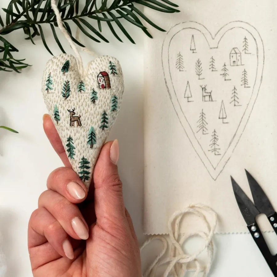 🧵DIY Heart Shaped Christmas Ornament Embroidery Kit🎅