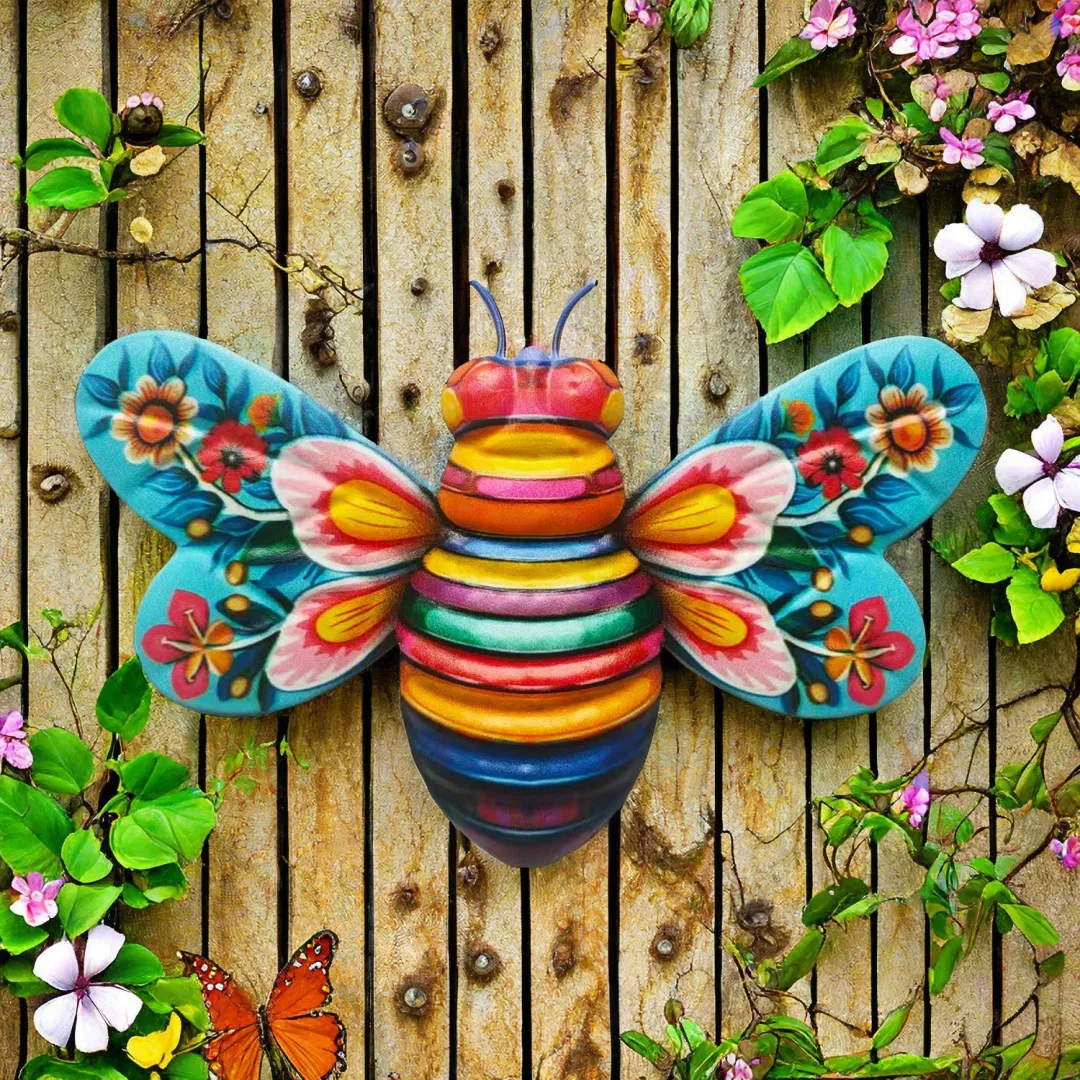 Lron Bee Art Garden Wall Hanging