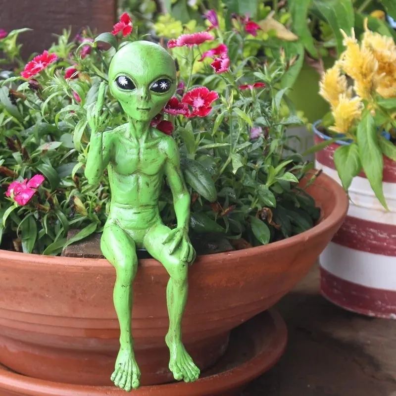 🔥49% OFF🔥👽Rude Alien Statue “Flipping The Bird” 10″ H Shelf Sitter🖕