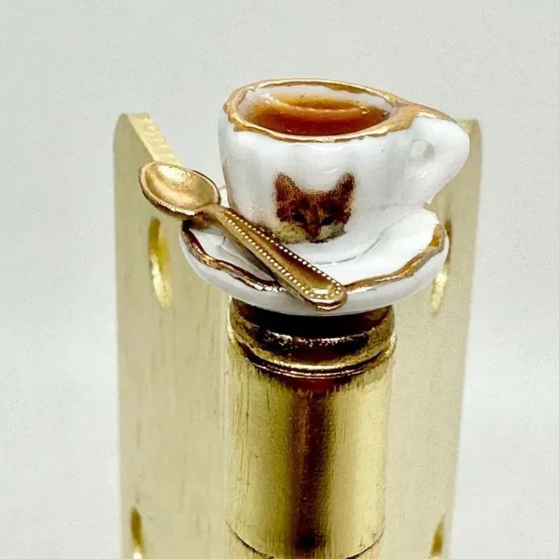 ☕Tea Cup Hinge Head Decoration