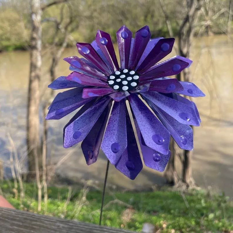 🔥Hot Sale 50% Off🔥🌸Metal Flower Garden Stakes