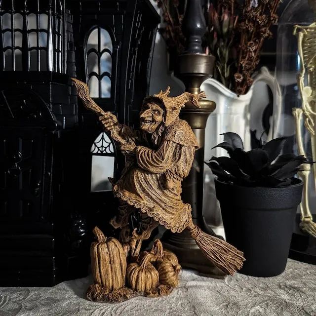🔥Hot Sale 50% Off🔥🧙‍♀️Handcrafted La Befana Witch Sculpture