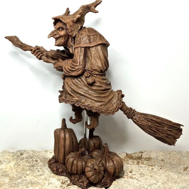 🔥Hot Sale 50% Off🔥🧙‍♀️Handcrafted La Befana Witch Sculpture