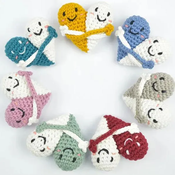 🎁Crochet Pocket Hearts-Hugging Love Heart💞