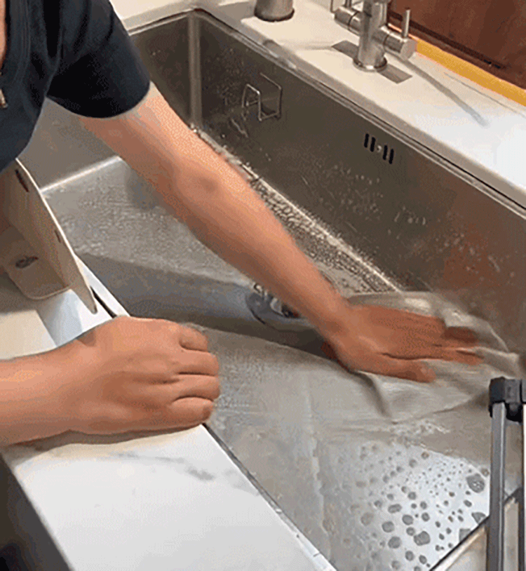 d384c7a574b4024703219e055e12f2f2.gif