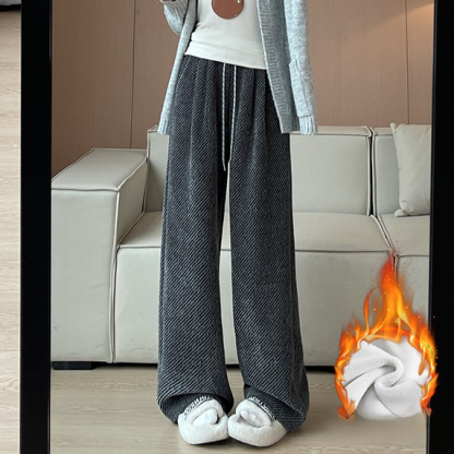 ストレートワイドパンツ