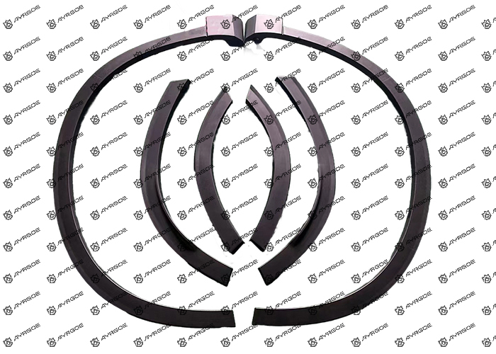 5006112XKQ00A WHEEL TRIMS RR